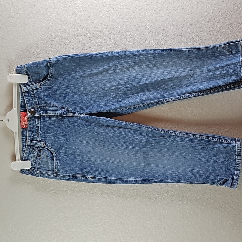 Levi's | Women's Stretch Signature Cropped Denim Jeans Sz 10